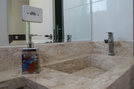 Apartamento à venda com 60m², 2 quartos e 1 vagaBanheiro da Suíte