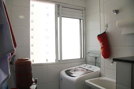 Apartamento à venda com 60m², 2 quartos e 1 vagaCozinha e Área de Serviço