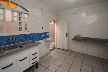 Casa para alugar com 100m², 2 quartos e 1 vaga Casa para alugar com 100m², 2 quartos e 1 vagaCozinha