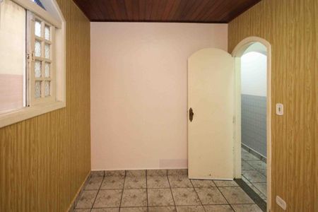 Casa para alugar com 100m², 2 quartos e 1 vaga Casa para alugar com 100m², 2 quartos e 1 vagaQuarto