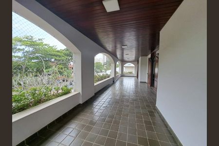 Casa à venda com 1600m², 4 quartos e 8 vagas