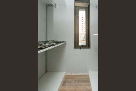 Apartamento à venda com 80m², 2 quartos e 1 vagaCloset Suite 2