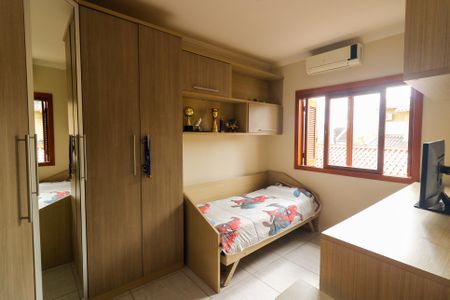 Casa à venda com 169m², 3 quartos e 3 vagas Casa à venda com 169m², 3 quartos e 3 vagasQuarto 1