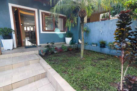 Casa à venda com 169m², 3 quartos e 3 vagas Casa à venda com 169m², 3 quartos e 3 vagasJardim