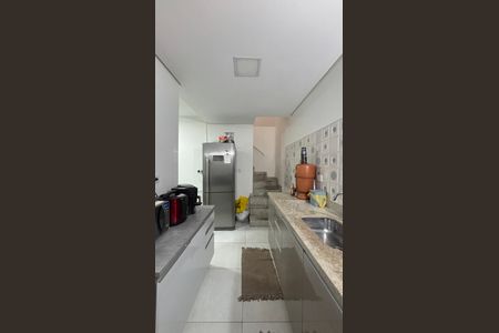 Apartamento à venda com 81m², 2 quartos e 1 vagaCozinha