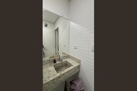 Apartamento à venda com 81m², 2 quartos e 1 vagaBanheiro da Suíte