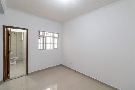 Casa à venda com 170m², 3 quartos e 2 vagas Casa à venda com 170m², 3 quartos e 2 vagasSuíte