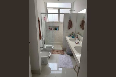 Apartamento à venda com 320m², 4 quartos e 2 vagas