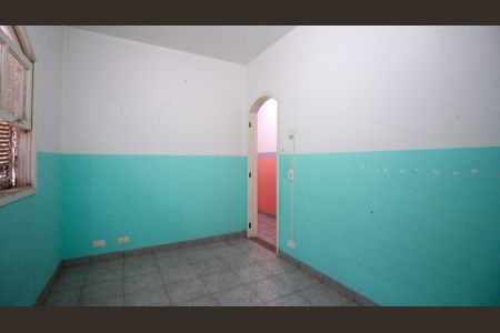 Casa para alugar com 3 quartos, 140m² em Vila Antonieta, São Paulo