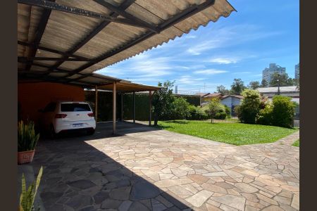 Casa à venda com 300m², 4 quartos e 5 vagas