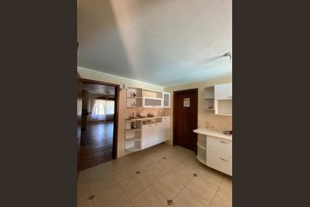 Casa à venda com 300m², 4 quartos e 5 vagas