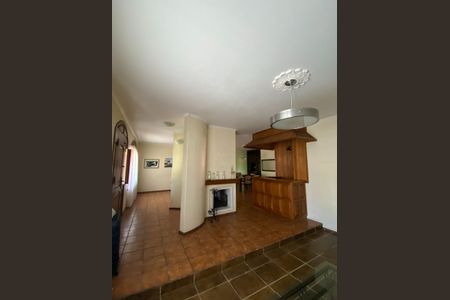 Casa à venda com 300m², 4 quartos e 5 vagas