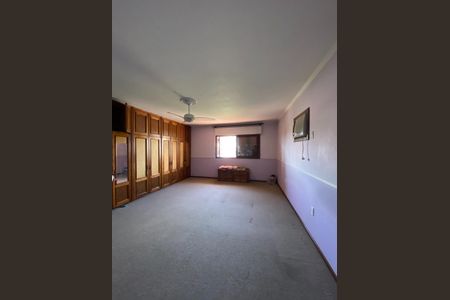 Casa à venda com 300m², 4 quartos e 5 vagas