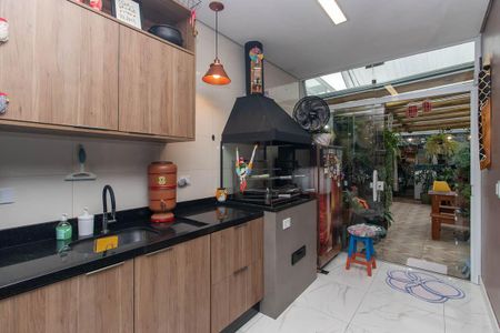 Casa à venda com 131m², 3 quartos e 2 vagas Casa à venda com 131m², 3 quartos e 2 vagasÁrea gourmet