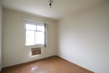 Quarto 1 de apartamento para alugar com 2 quartos, 70m² em Freguesia (jacarepaguá), Rio de Janeiro