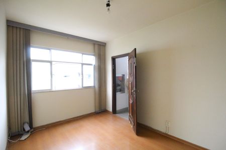 Sala 1 de apartamento para alugar com 2 quartos, 70m² em Freguesia (jacarepaguá), Rio de Janeiro