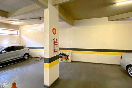 Apartamento à venda com 114m², 4 quartos e 2 vagas Apartamento à venda com 114m², 4 quartos e 2 vagasGaragem