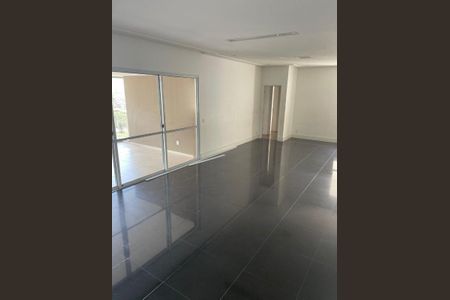 Apartamento à venda com 168m², 3 quartos e 3 vagasFoto 01