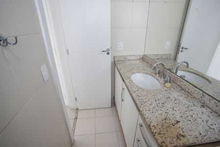 Apartamento à venda com 104m², 3 quartos e 2 vagas Apartamento à venda com 104m², 3 quartos e 2 vagasBanheiro da Suíte 2
