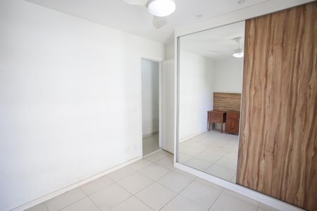 Apartamento à venda com 104m², 3 quartos e 2 vagas Apartamento à venda com 104m², 3 quartos e 2 vagasSuíte 2
