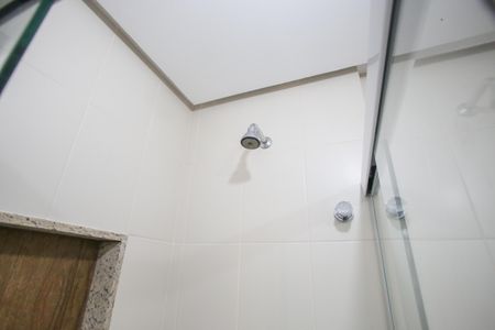 Apartamento à venda com 104m², 3 quartos e 2 vagas Apartamento à venda com 104m², 3 quartos e 2 vagasBanheiro da Suíte 1