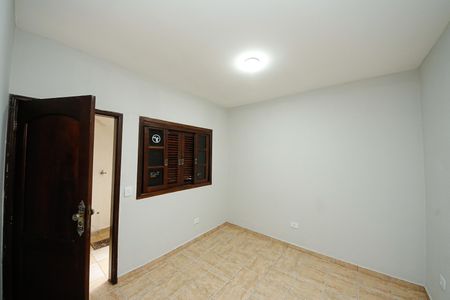 Casa à venda com 300m², 2 quartos e 2 vagas Casa à venda com 300m², 2 quartos e 2 vagasQuarto 2