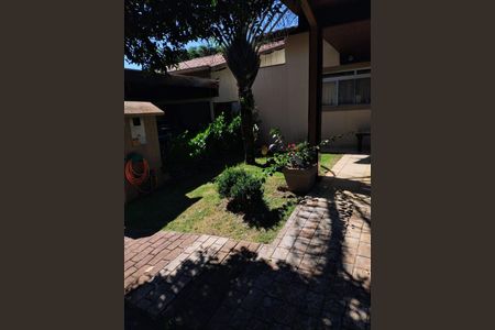 Casa de condomínio para alugar com 131m², 3 quartos e 2 vagas Casa de condomínio para alugar com 131m², 3 quartos e 2 vagasJardim