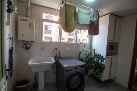 Apartamento para alugar com 100m², 3 quartos e 2 vagas Apartamento para alugar com 100m², 3 quartos e 2 vagasÁrea de Serviço