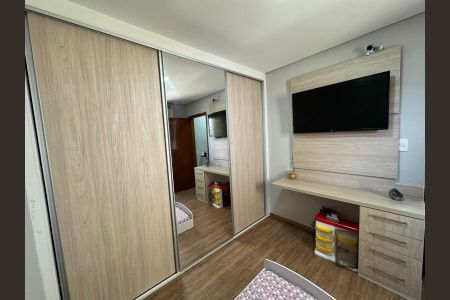Foto 17 de casa à venda com 3 quartos, 140m² em Vila Curuçá, Santo André