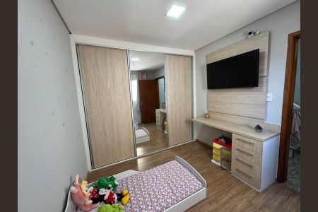 Foto 16 de casa à venda com 3 quartos, 140m² em Vila Curuçá, Santo André