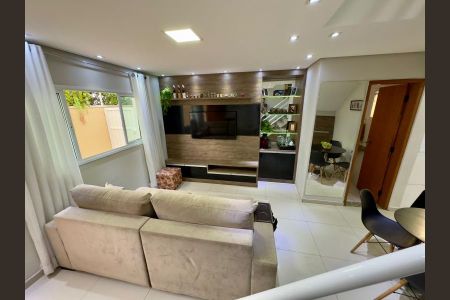 Foto 12 de casa à venda com 3 quartos, 140m² em Vila Curuçá, Santo André
