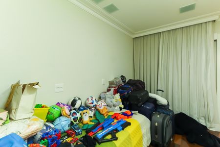 Apartamento à venda com 230m², 4 quartos e 4 vagasSuíte 4