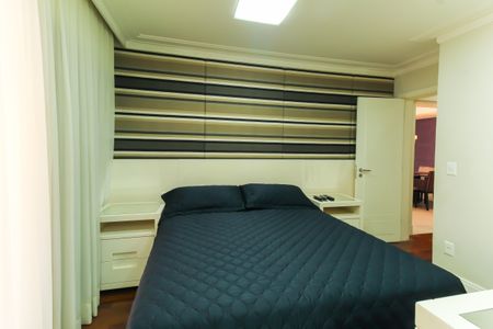 Apartamento à venda com 230m², 4 quartos e 4 vagasQuarto 1 - Suíte