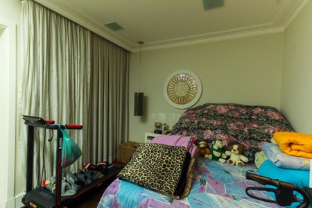 Apartamento à venda com 230m², 4 quartos e 4 vagasSuíte 3