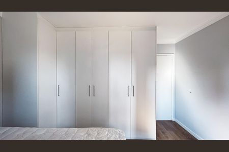 Apartamento à venda com 62m², 2 quartos e 2 vagasQuarto 2