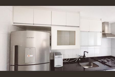 Apartamento à venda com 62m², 2 quartos e 2 vagasCozinha