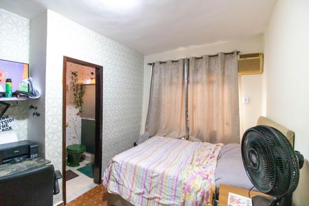 Casa à venda com 99m², 3 quartos e 2 vagas Casa à venda com 99m², 3 quartos e 2 vagasSuíte