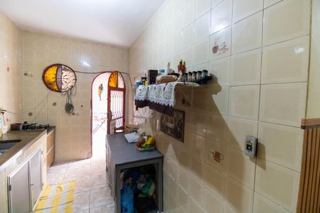 Casa à venda com 99m², 3 quartos e 2 vagas Casa à venda com 99m², 3 quartos e 2 vagasCozinha