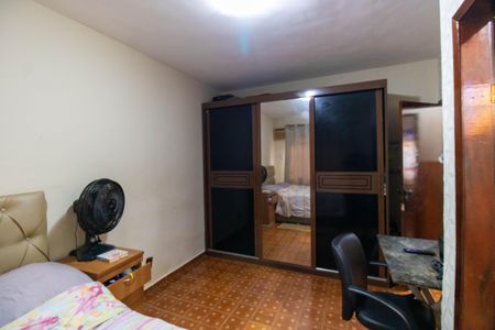 Casa à venda com 99m², 3 quartos e 2 vagas Casa à venda com 99m², 3 quartos e 2 vagasSuíte