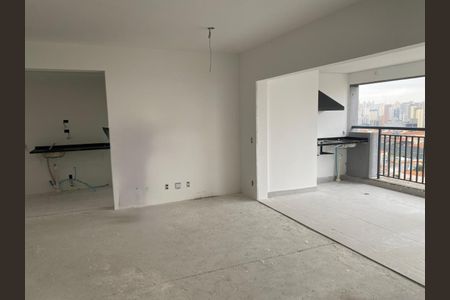 Apartamento à venda com 95m², 2 quartos e 1 vaga