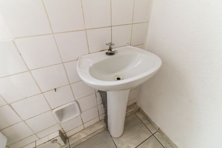 Apartamento para alugar com 56m², 2 quartos e 1 vaga Apartamento para alugar com 56m², 2 quartos e 1 vagaBanheiro
