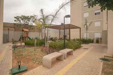 Apartamento à venda com 40m², 2 quartos e sem vagaÁrea comum