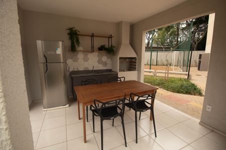 Apartamento à venda com 40m², 2 quartos e sem vagaÁrea comum - Churrasqueira