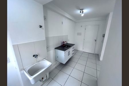 Apartamento para alugar com 42m², 2 quartos e 1 vaga Apartamento para alugar com 42m², 2 quartos e 1 vagaCozinha e Área de Serviço
