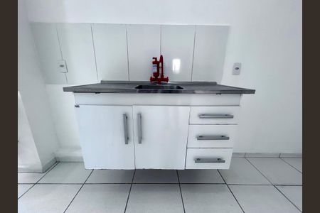 Apartamento para alugar com 42m², 2 quartos e 1 vaga Apartamento para alugar com 42m², 2 quartos e 1 vagaCozinha e Área de Serviço