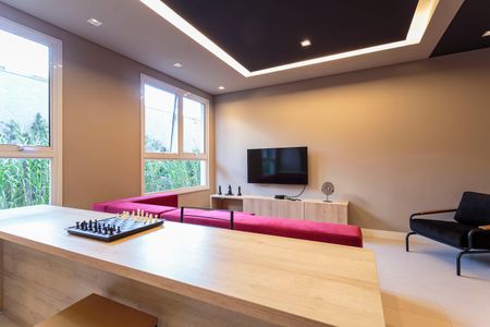 Apartamento à venda com 36m², 2 quartos e sem vaga Apartamento à venda com 36m², 2 quartos e sem vagaSala de Jogos