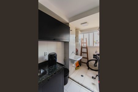 Apartamento à venda com 41m², 2 quartos e sem vaga Apartamento à venda com 41m², 2 quartos e sem vagaCozinha e Área de Serviço