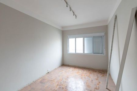 Apartamento à venda com 240m², 3 quartos e 1 vaga Apartamento à venda com 240m², 3 quartos e 1 vagaQuarto 1