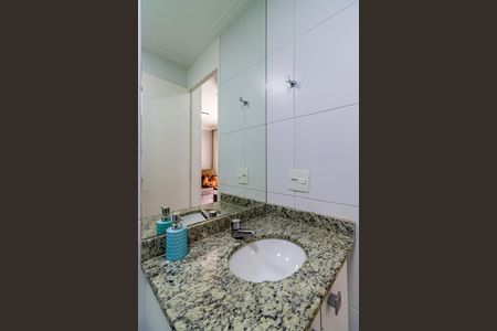 Apartamento à venda com 64m², 3 quartos e 1 vagaBanheiro Social