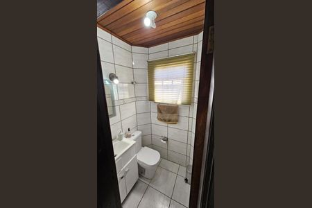 Casa à venda com 164m², 4 quartos e 3 vagas Casa à venda com 164m², 4 quartos e 3 vagasBanheiro